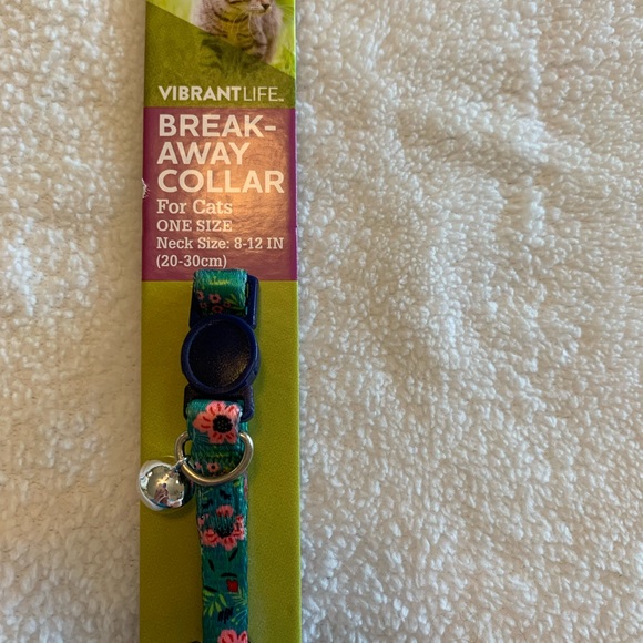 Cat Collars Bundle - Picture 3 of 11